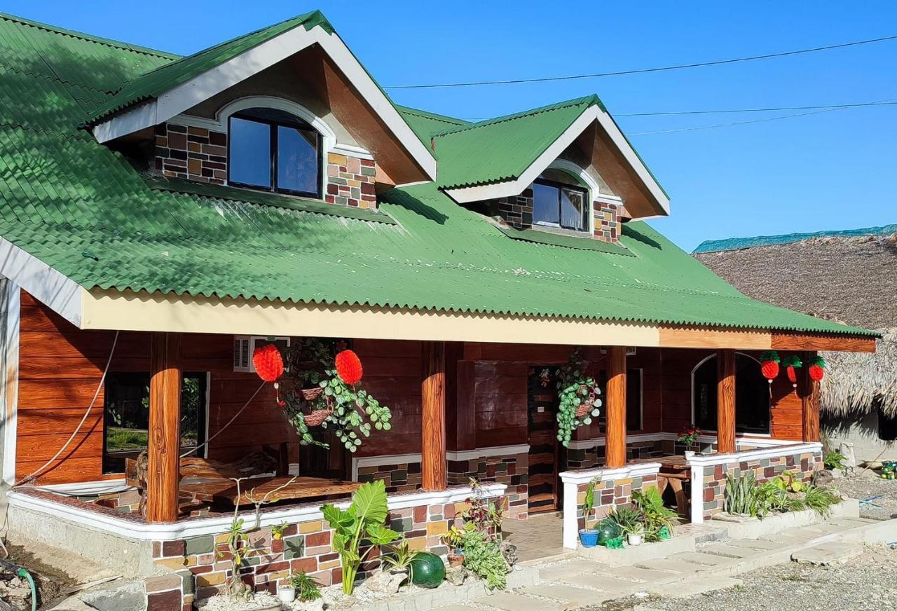 Blue Lagoon Inn, Pagudpud Exterior photo